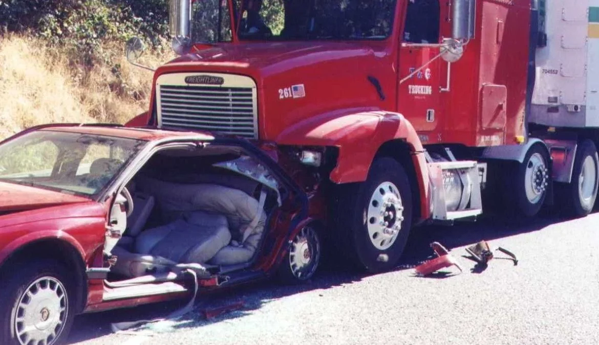 Why choose a Truck Accident Lawyer in San Francisco from Dolan Law?