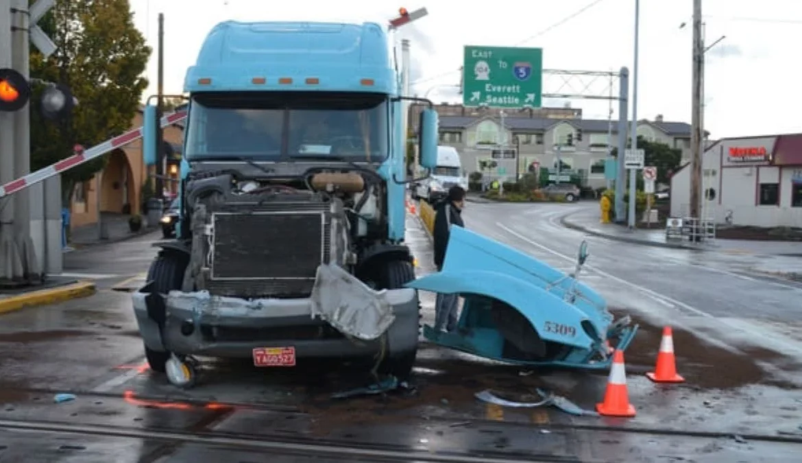 Top Chicago Truck Accident Law Firms to Consider
